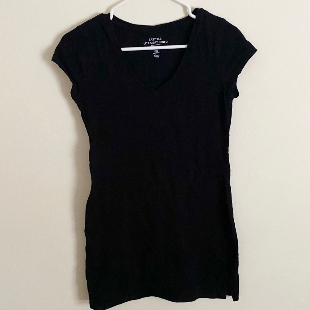 Black vneck T-shirt dress